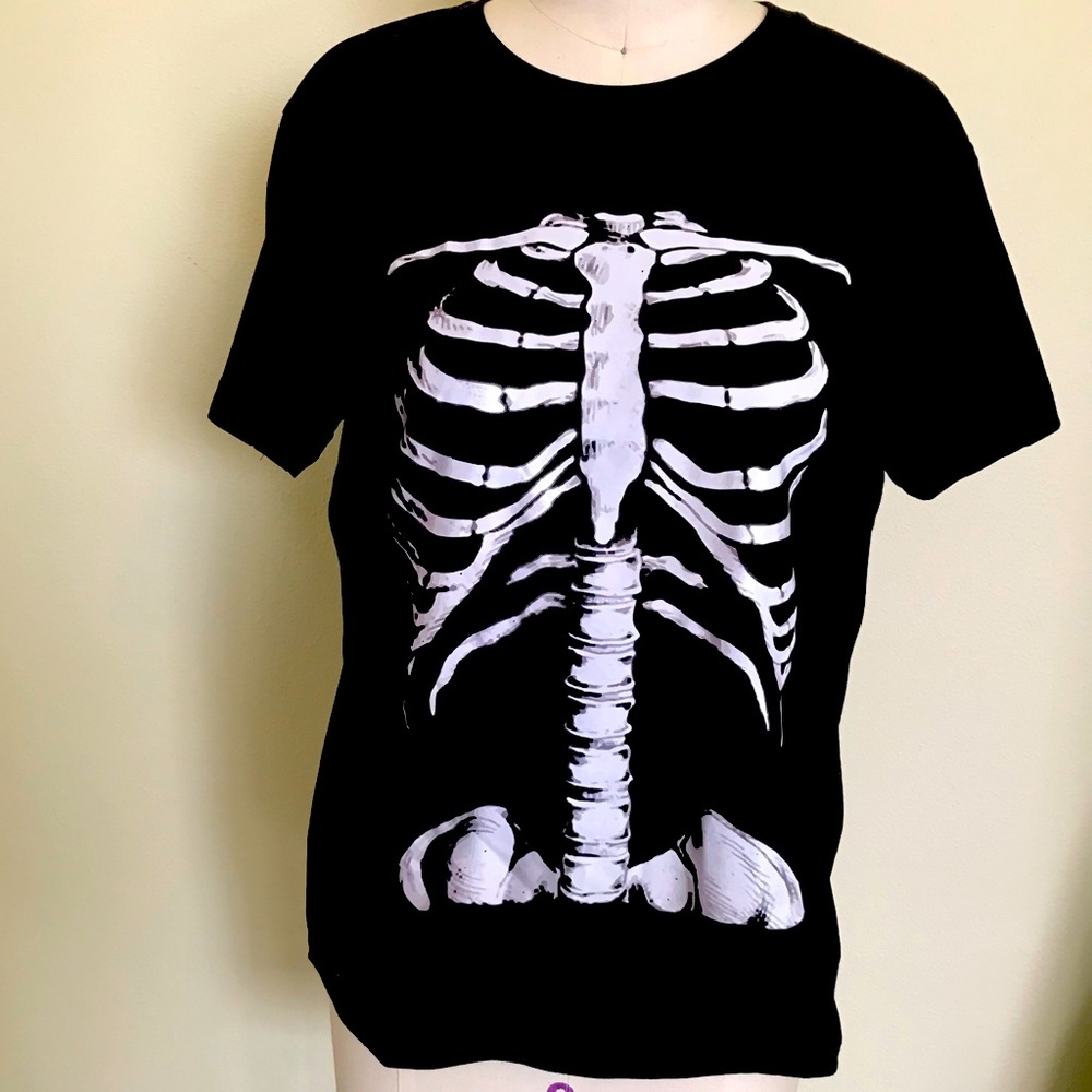Skeleton black T-shirt